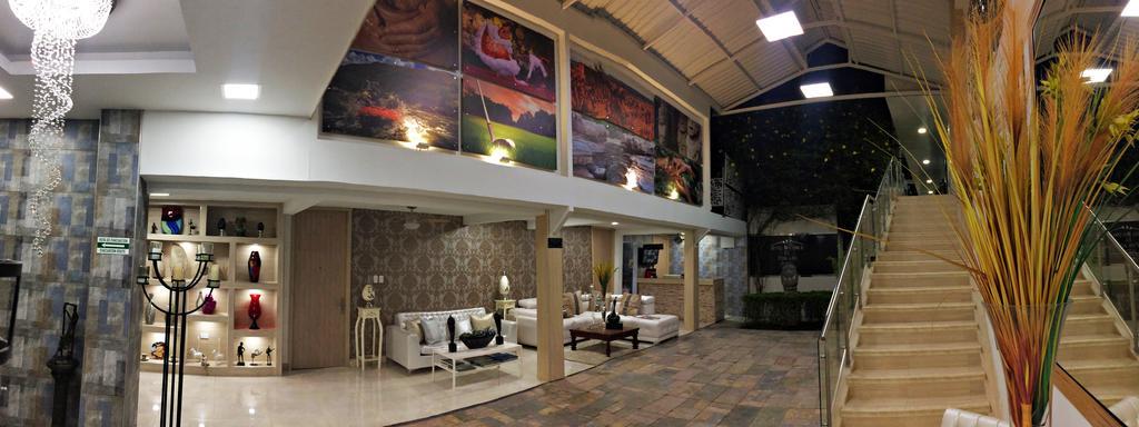 Hotel Boutique El Poblado ネイバ エクステリア 写真
