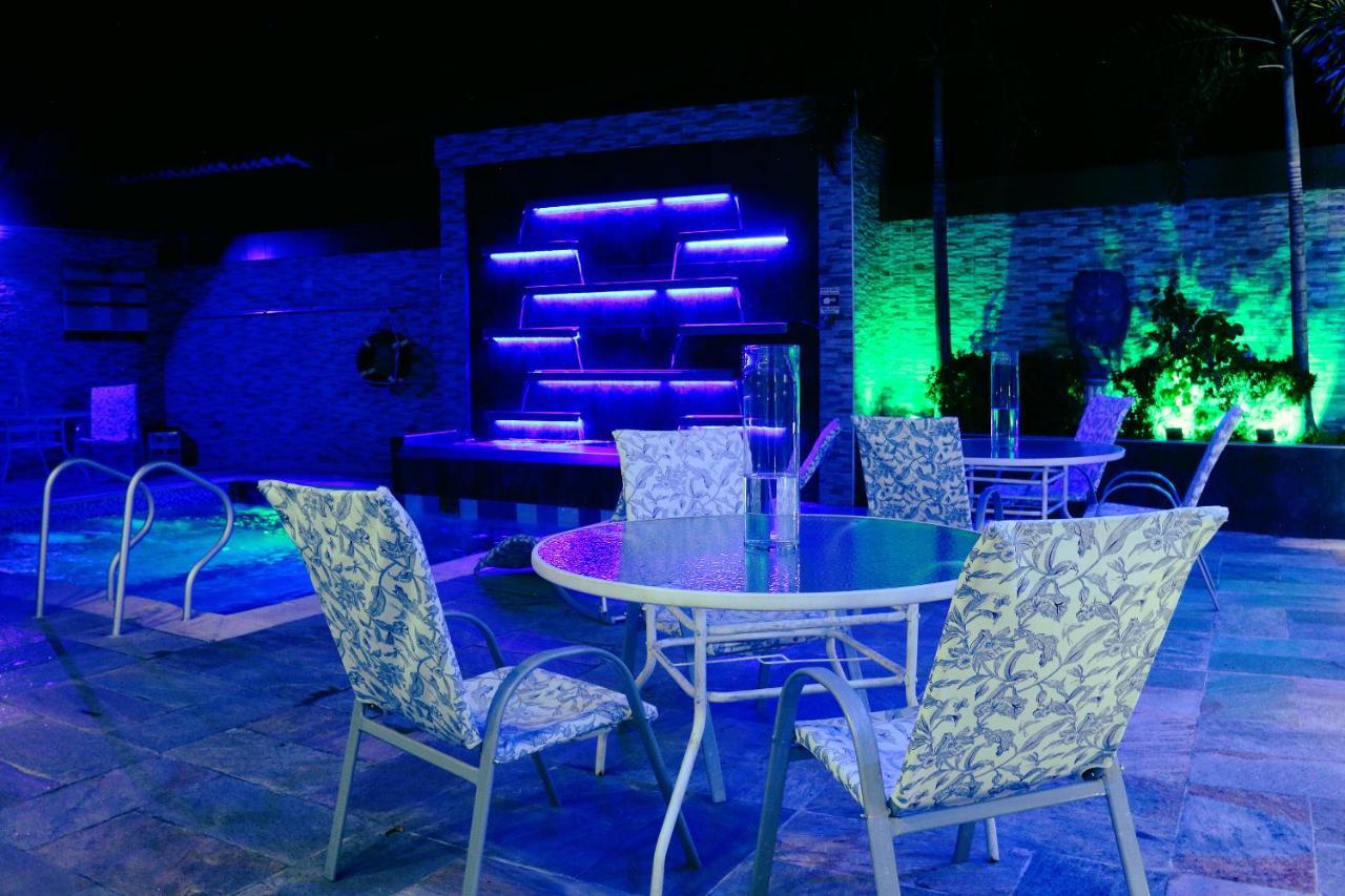 Hotel Boutique El Poblado ネイバ エクステリア 写真